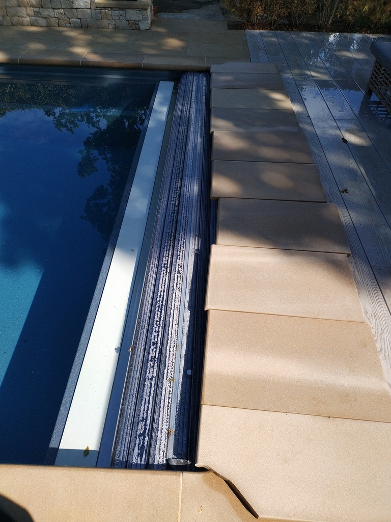 Fixed price - Untangle/ Re Join / Reprogram Pool Cover