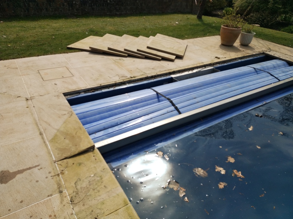 Fixed price - Untangle/ Re Join / Reprogram Pool Cover