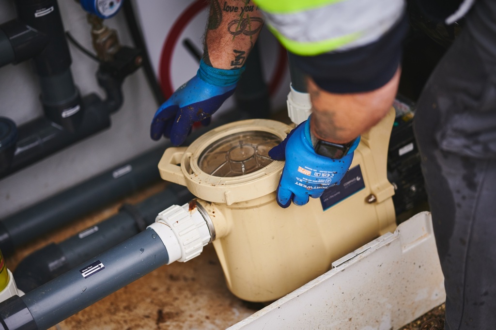 Fixed price - Reprime Pump / Poor Water Flow